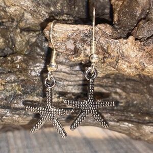 Silver Colored Starfish Earrings